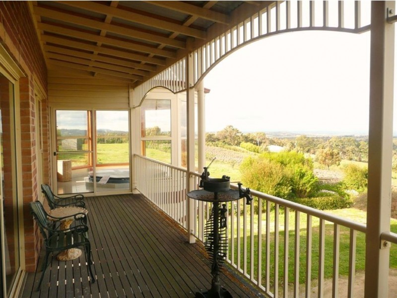 96 Croft Road, Nar Nar Goon North VIC 3812