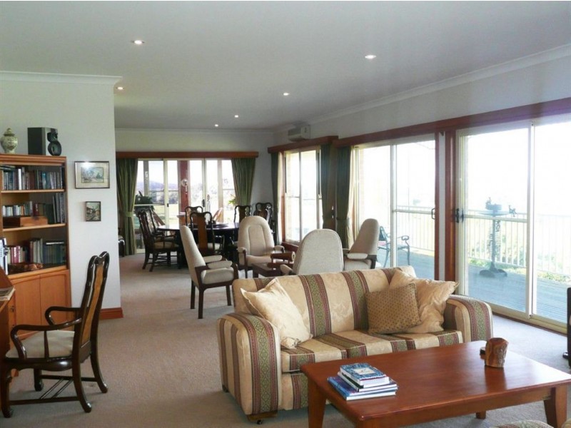 96 Croft Road, Nar Nar Goon North VIC 3812