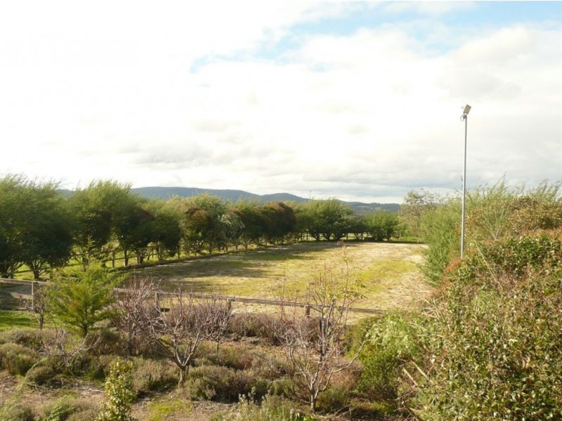 96 Croft Road, Nar Nar Goon North VIC 3812