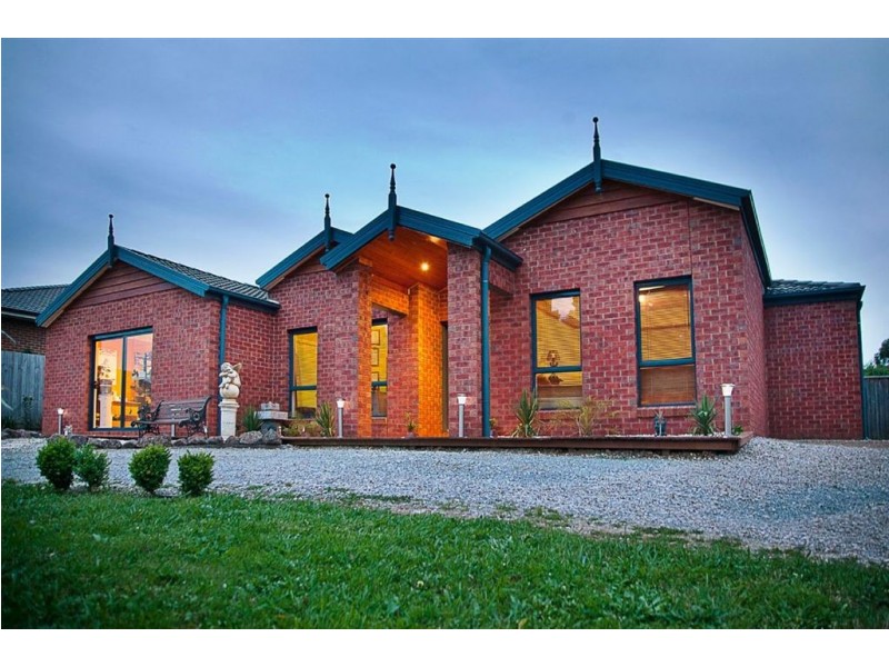 11 Rulemount Road, Warragul VIC 3820