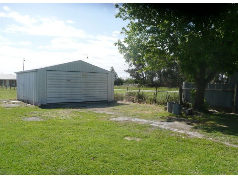 33 Kennedy Street, Longwarry VIC 3816