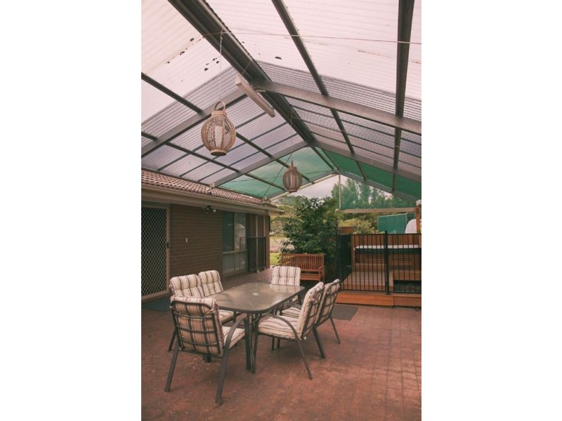 1 Ablett Court, Drouin VIC 3818