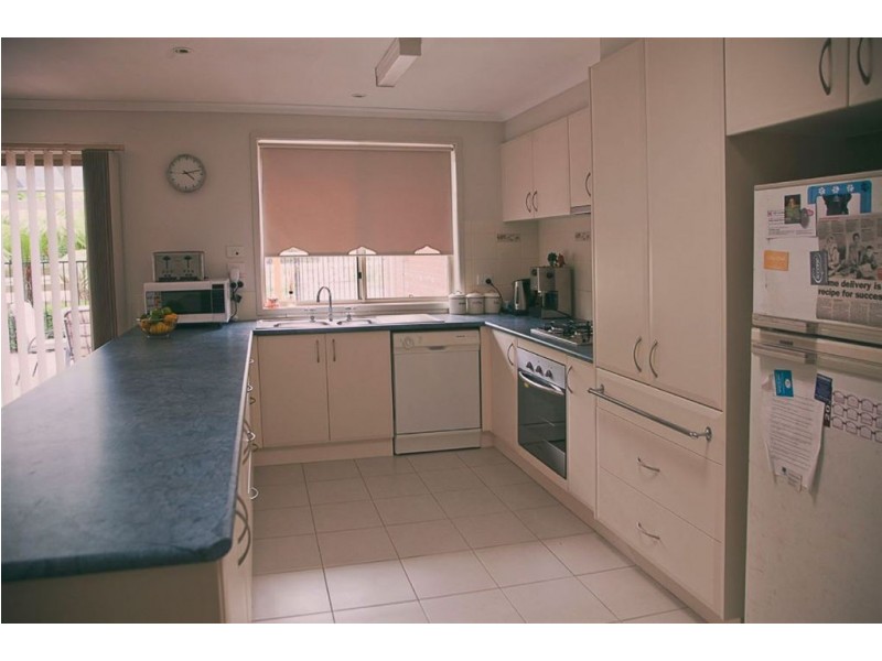1 Ablett Court, Drouin VIC 3818