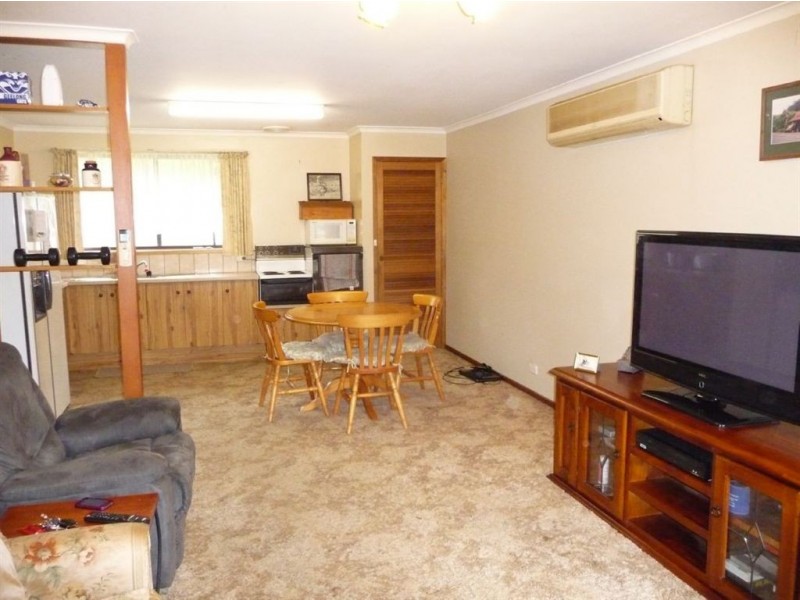 3/25-27 High Street, Bunyip VIC 3815