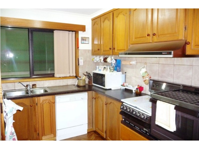 54 Longwarry Road, Drouin VIC 3818