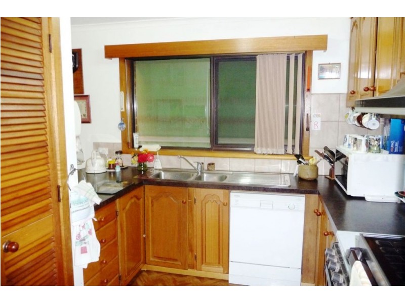 54 Longwarry Road, Drouin VIC 3818