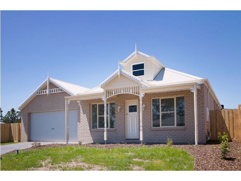 Lot 104/100 Cook Street, Drouin VIC 3818