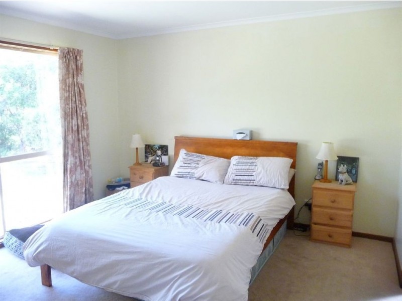 14 Cook Road, Longwarry VIC 3816
