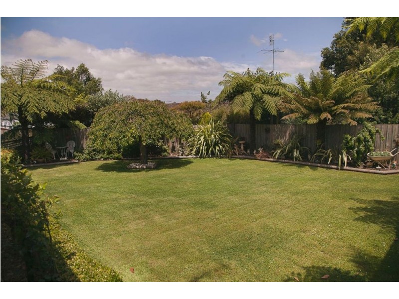 68 Church Street, Drouin VIC 3818