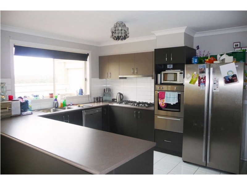 55 Cook Street, Drouin VIC 3818