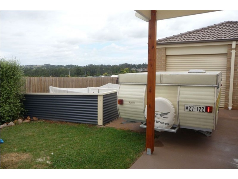 55 Cook Street, Drouin VIC 3818