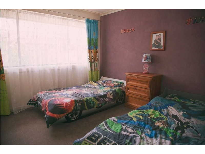 50 Lardner Road, Drouin VIC 3818