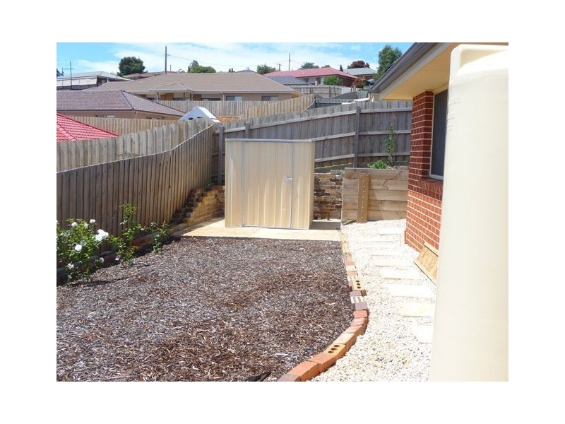 46 Claudia Crescent, Drouin VIC 3818