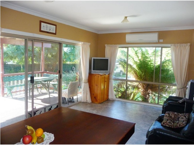 38 Wattletree Road, Bunyip VIC 3815