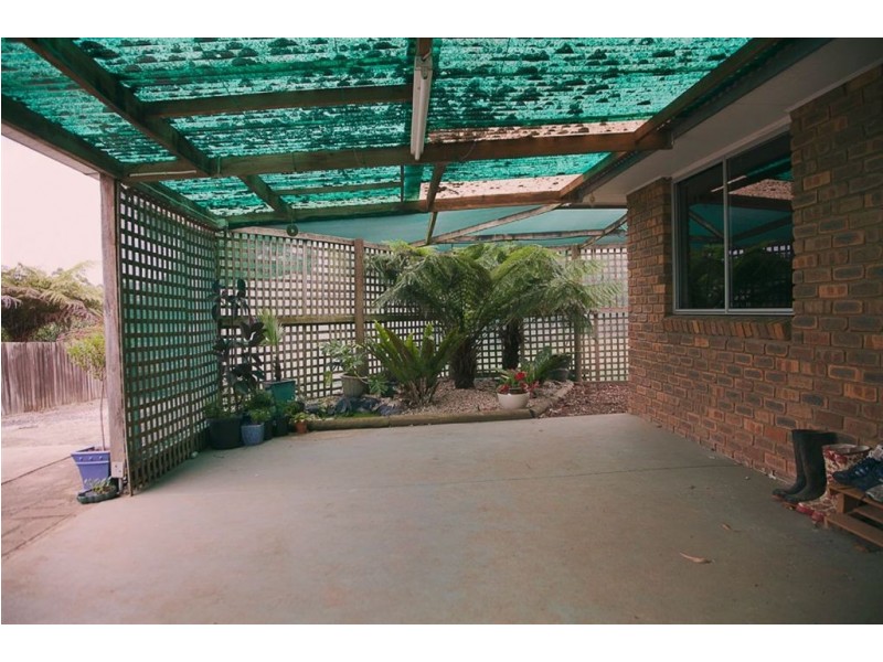 7 Bright Court, Drouin VIC 3818