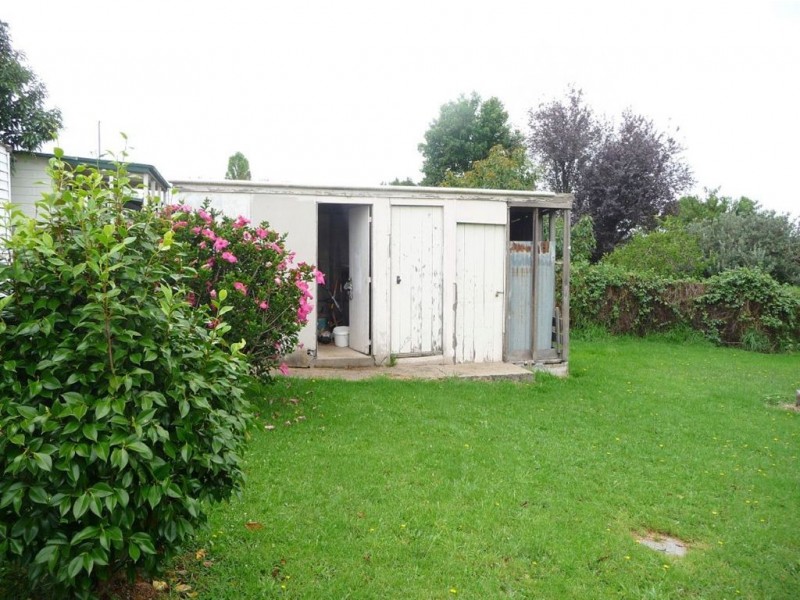 5 Russell Street, Drouin VIC 3818