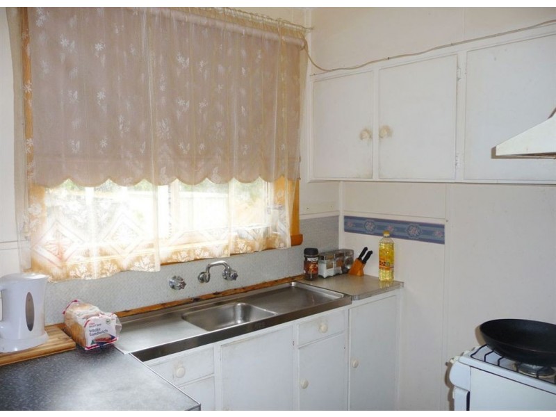 5 Russell Street, Drouin VIC 3818