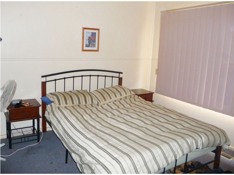 5 Russell Street, Drouin VIC 3818