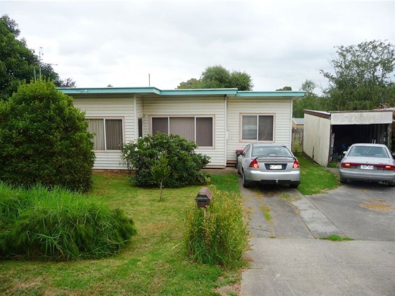 5 Russell Street, Drouin VIC 3818