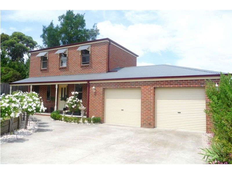 2 Albert Street, Bunyip VIC 3815
