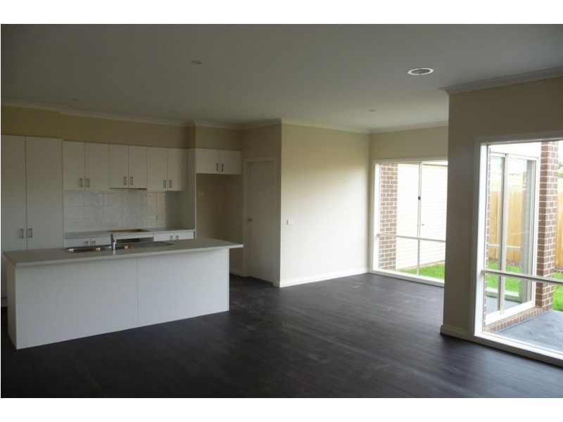 7 Ajax Street, Drouin VIC 3818