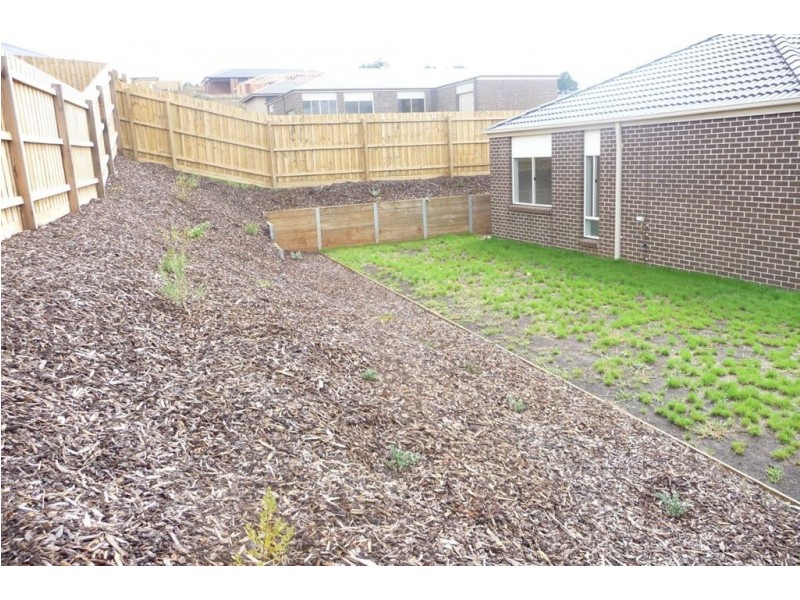 7 Ajax Street, Drouin VIC 3818