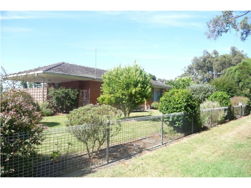 52 A’Beckett Road, Bunyip VIC 3815