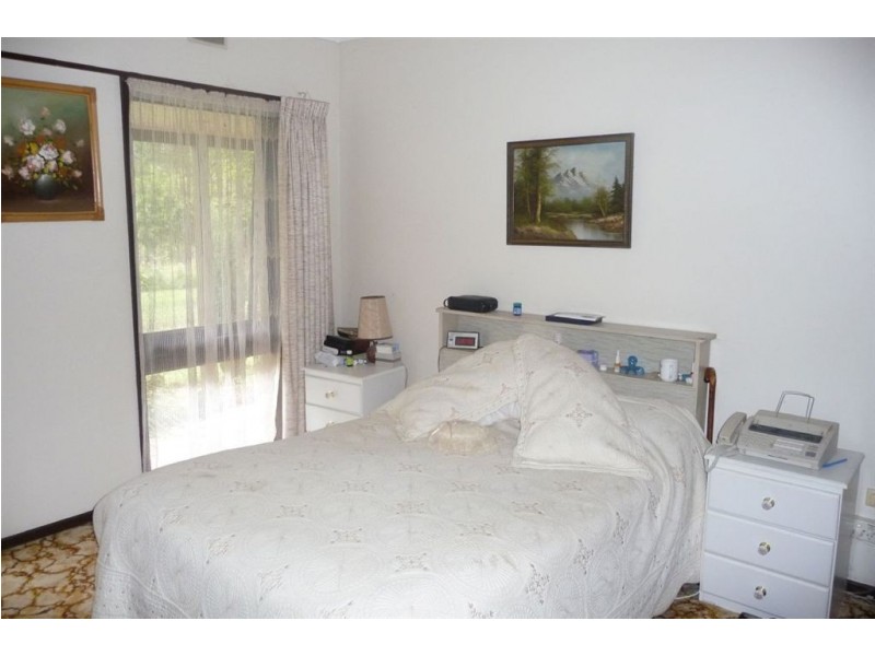 30 Waddell Road, Drouin VIC 3818