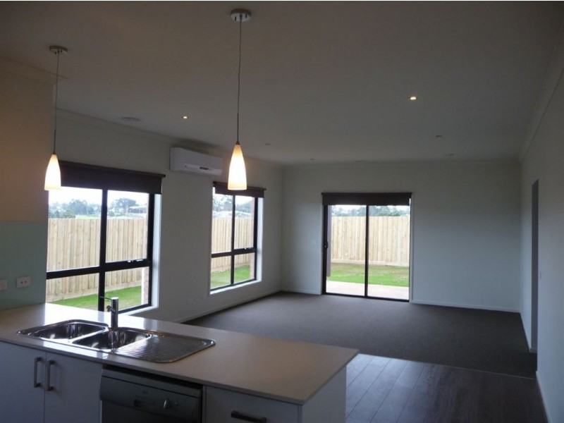 19 Ajax Street, Drouin VIC 3818