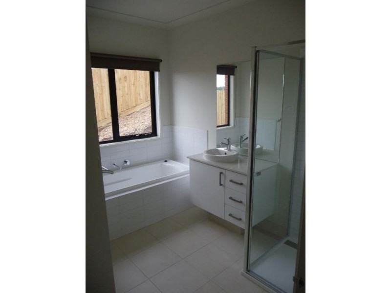 19 Ajax Street, Drouin VIC 3818