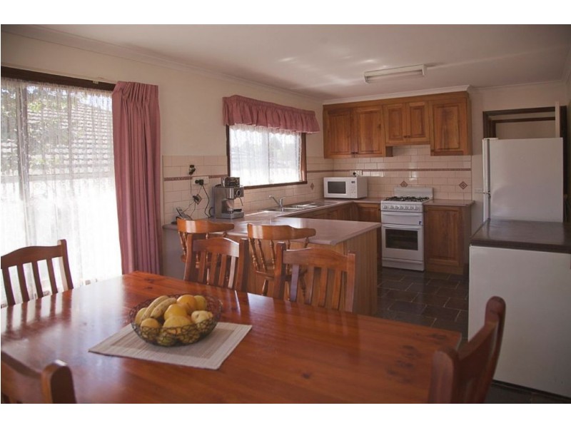 40 Hopetoun Road, Drouin VIC 3818