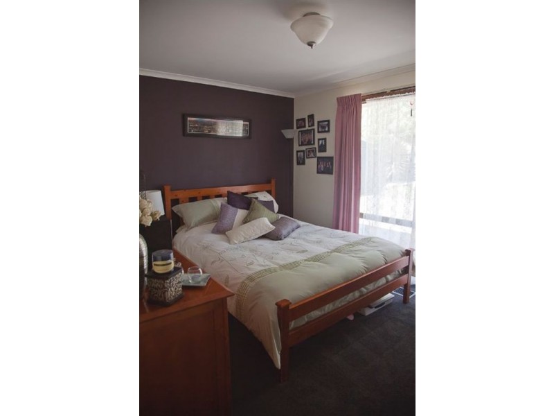 40 Hopetoun Road, Drouin VIC 3818