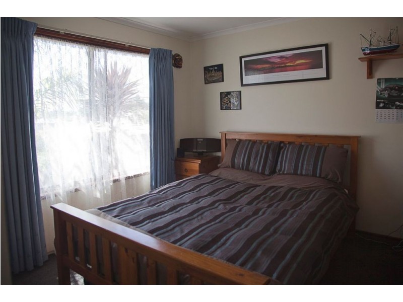 40 Hopetoun Road, Drouin VIC 3818