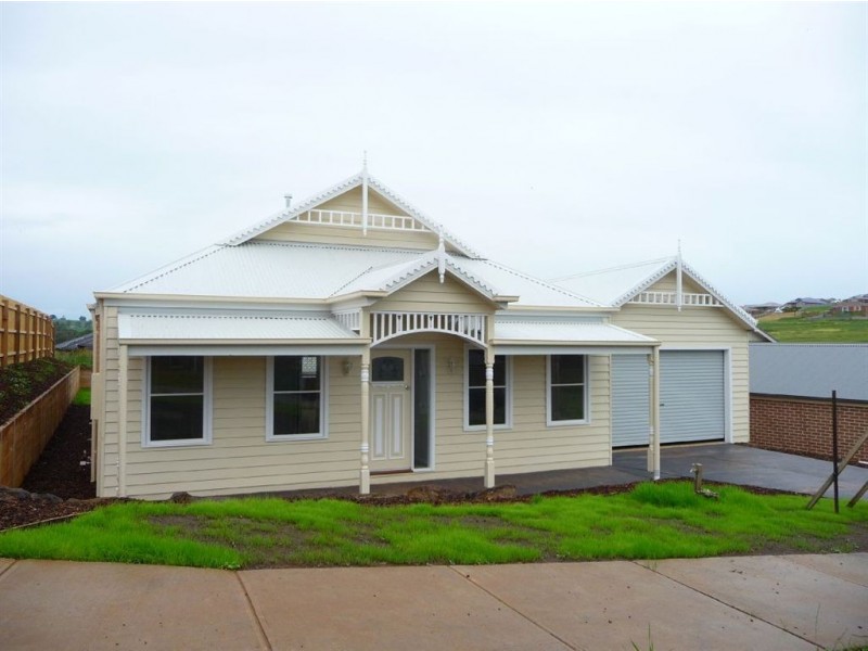 6 Skipton Street, Drouin VIC 3818