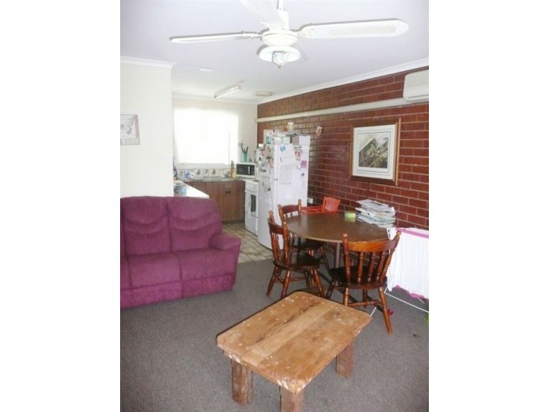 8/234 Princes Way, Drouin VIC 3818