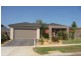 24 Rivendale Crescent, Drouin VIC 3818