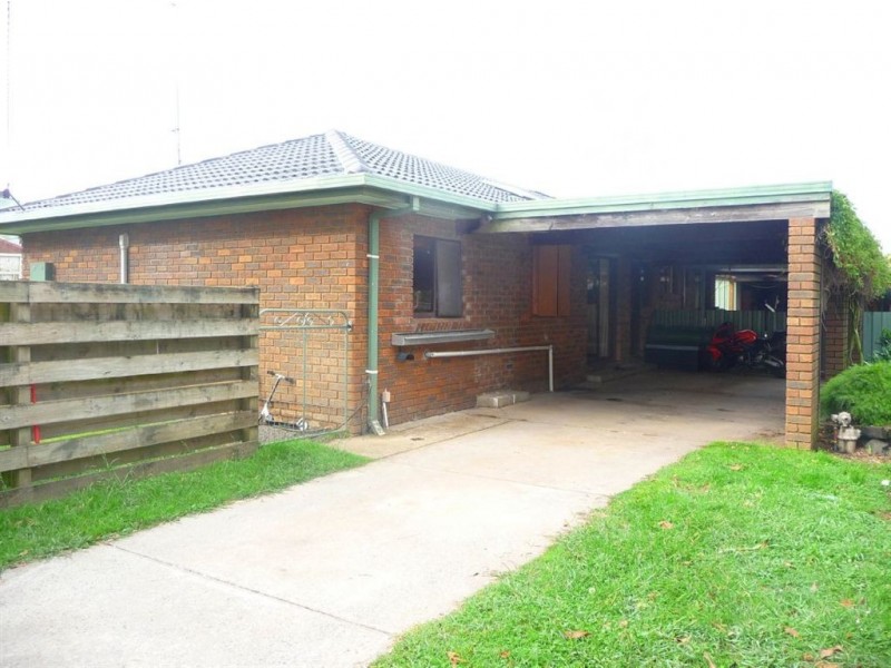 42 Pedders Street, Darnum VIC 3822