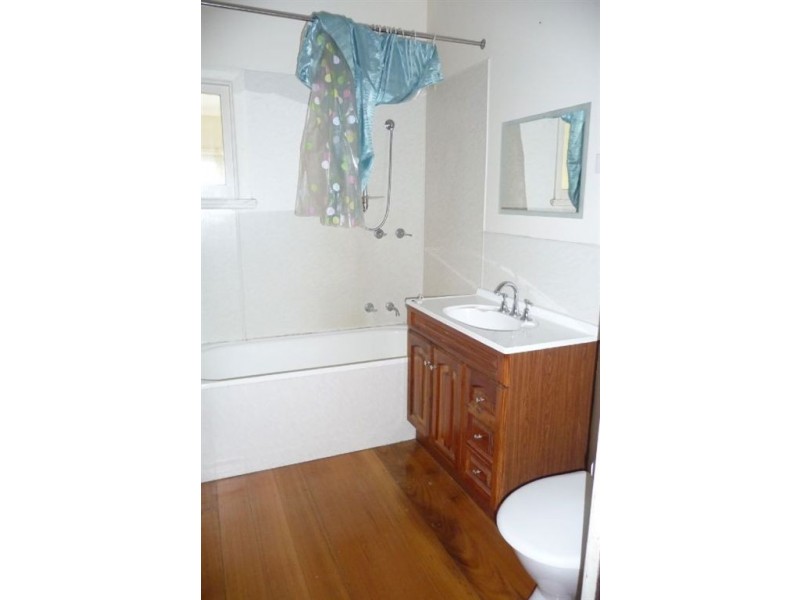 17 Flinders Road, Longwarry VIC 3816