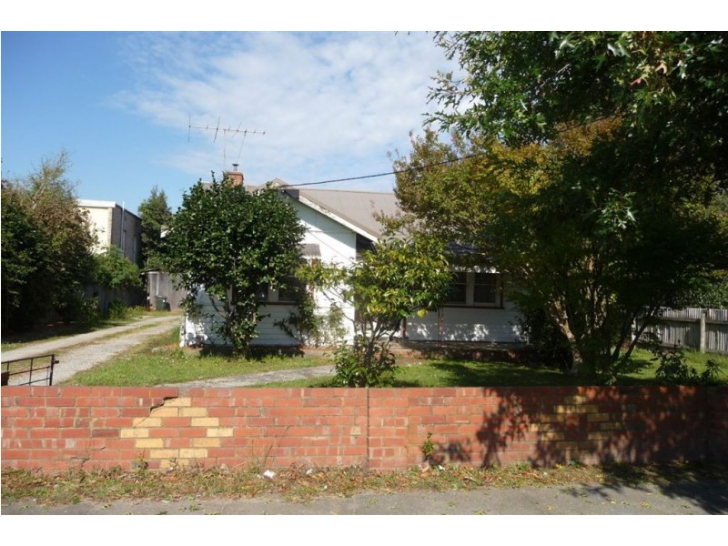 17 Flinders Road, Longwarry VIC 3816