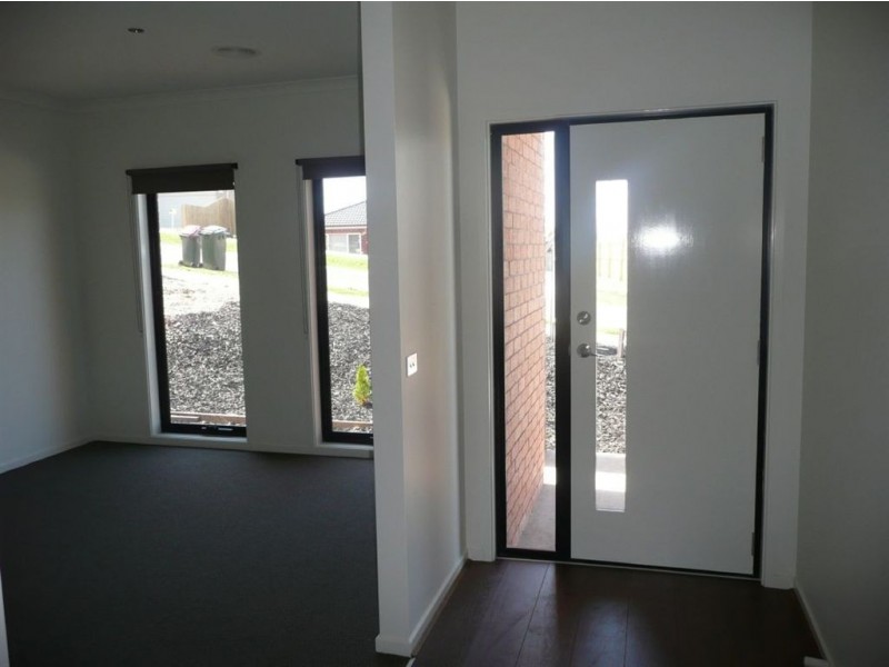 19 Ajax Street, Drouin VIC 3818