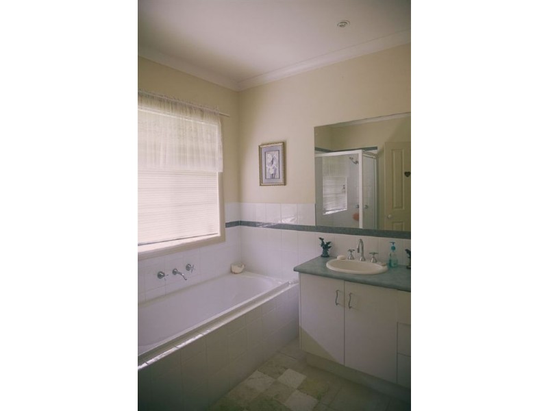 5/15 Fairway Drive, Drouin VIC 3818