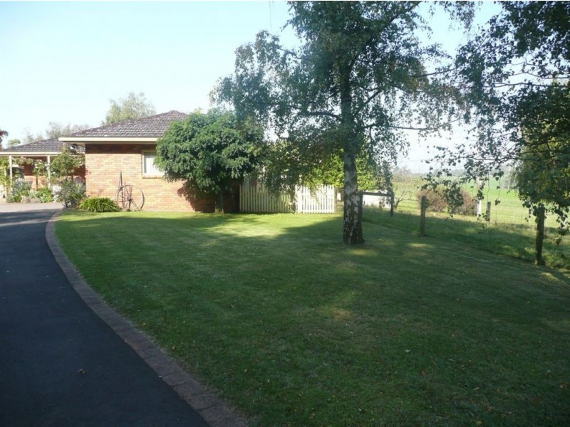 345 Main South Road, Drouin VIC 3818