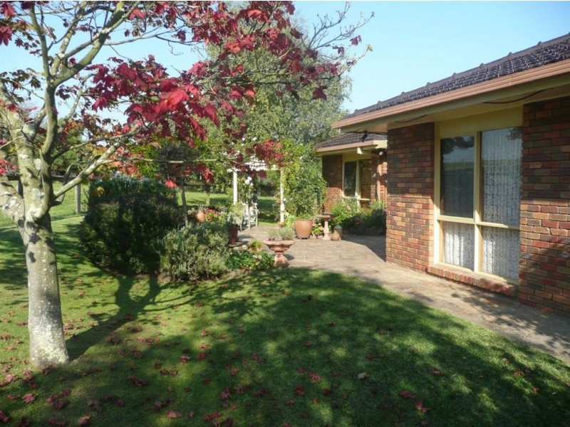 345 Main South Road, Drouin VIC 3818