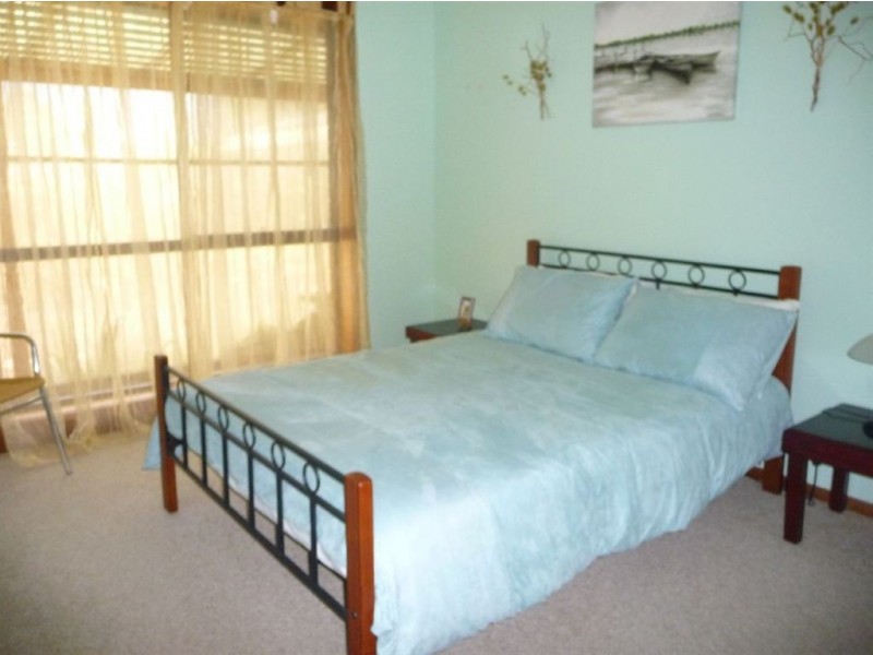 2/6 McCrae Street, Longwarry VIC 3816