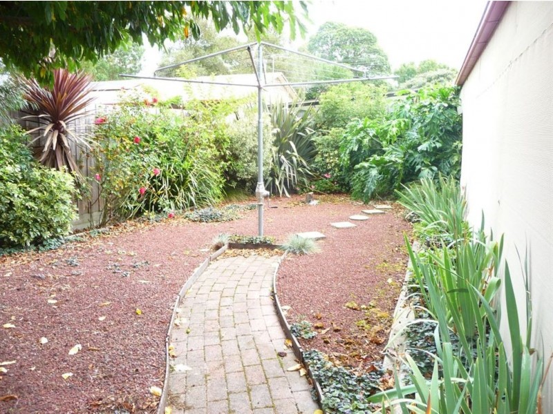 2/6 McCrae Street, Longwarry VIC 3816