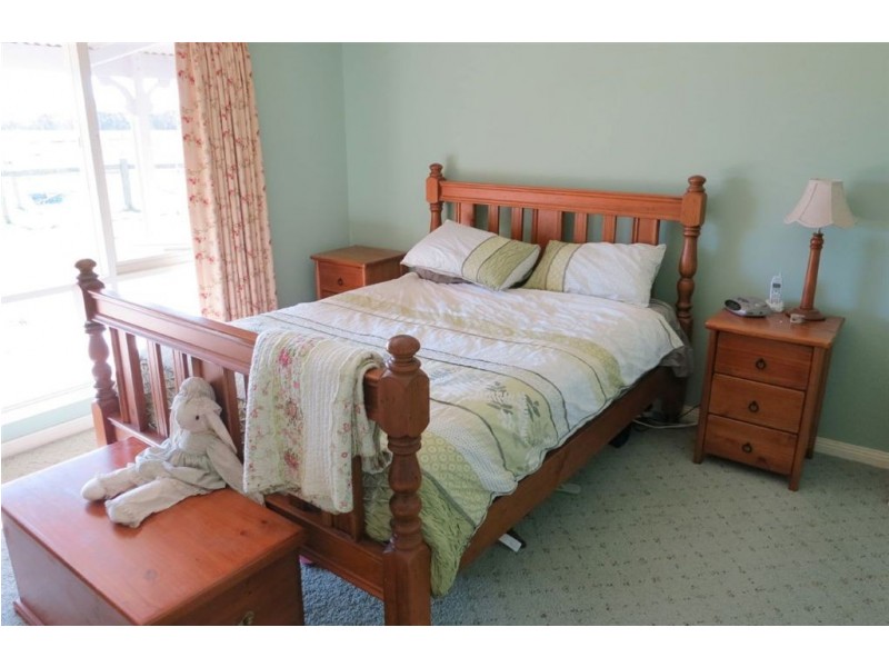 20 Strafford Lane, Bunyip VIC 3815