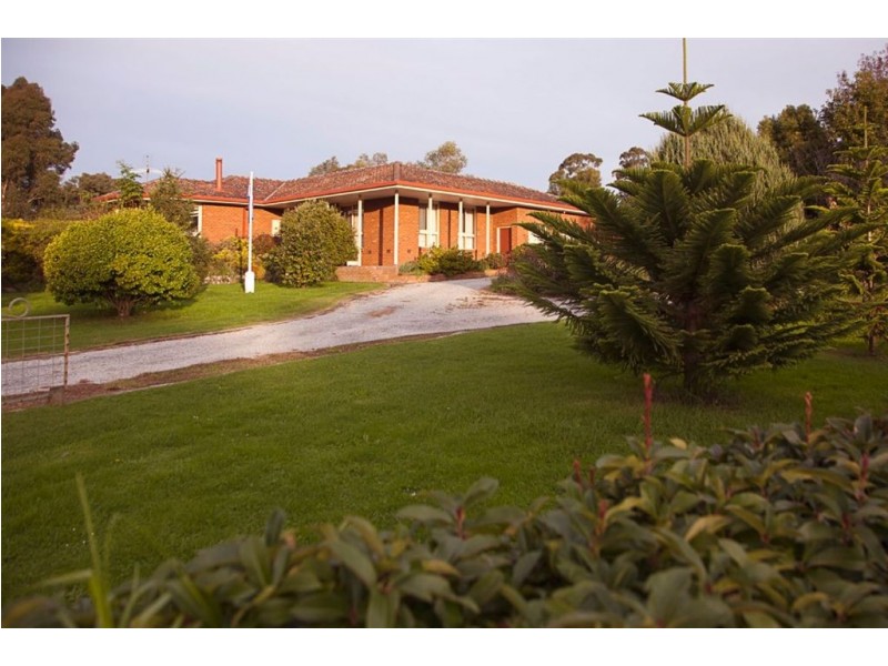 26 Main Neerim Road, Drouin VIC 3818