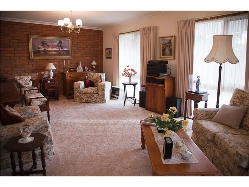 26 Main Neerim Road, Drouin VIC 3818