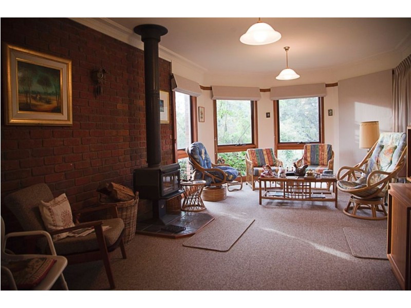 26 Main Neerim Road, Drouin VIC 3818