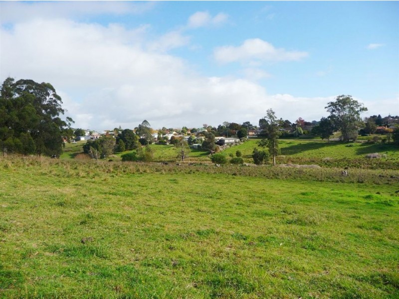 37 Calway Street, Drouin VIC 3818